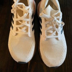Ultraboost adidas womens 6.5 cream with rose bottoms